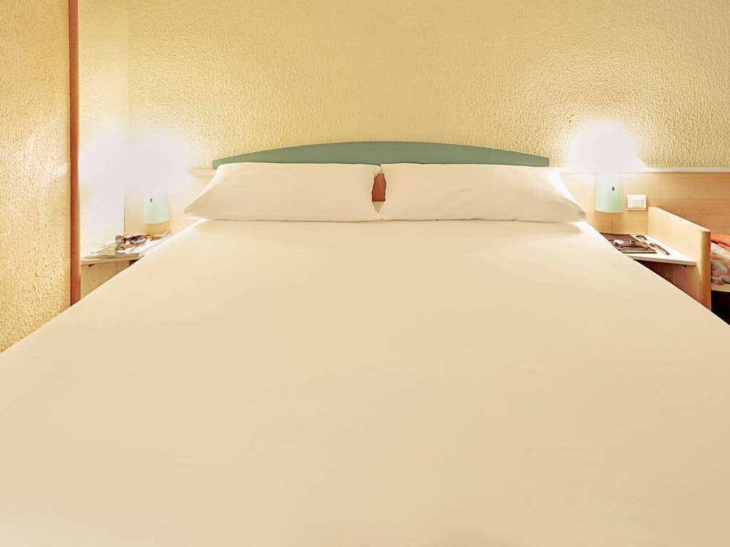 Ibis Poitiers Beaulieu Hotel Стая снимка