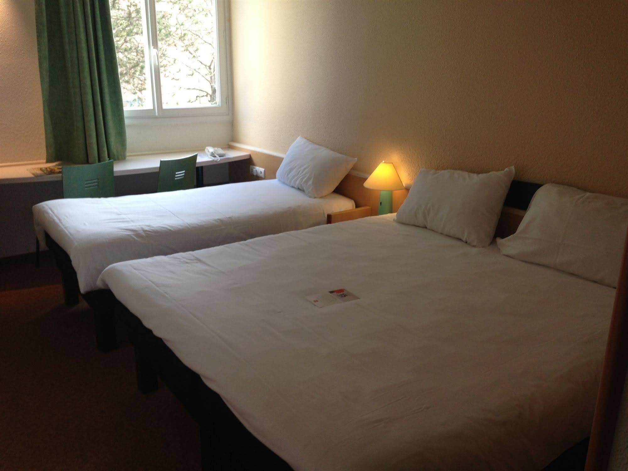Ibis Poitiers Beaulieu Hotel Екстериор снимка